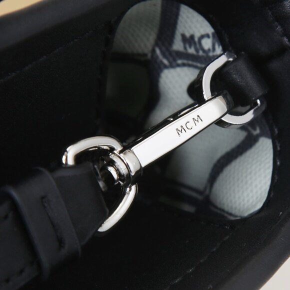 NWT MCM Black Tote Bag - Picture 8 of 9